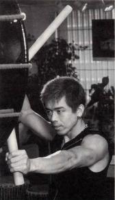 No.140　和太鼓奏者・茂戸藤 浩司さんのカバー画像