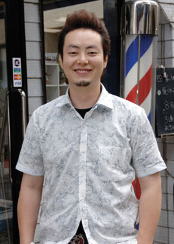No.192　理容師・飛田 恭志さんのカバー画像