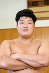 No.260　早稲田大学相撲部 主将・橋本 侑京さんのカバー画像
