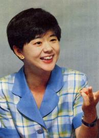 No.80　NHKアナウンサー・中川 緑さんのカバー画像